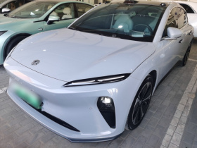 蔚来ET5T 2023款 75kWh Touring