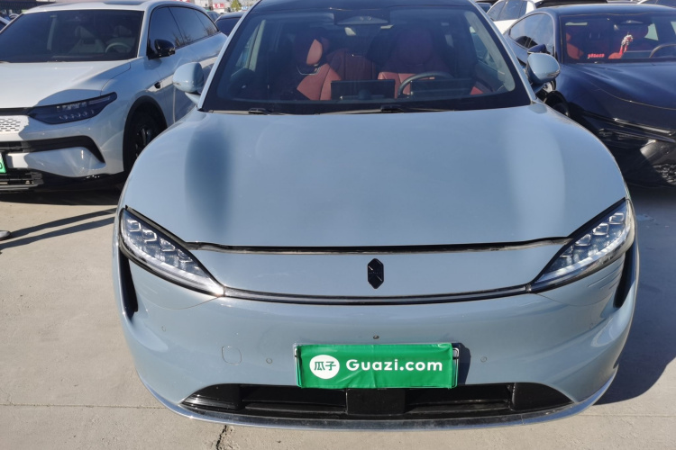 鸿蒙智行 智界R7 2025款 增程 251km Pro车身外观2