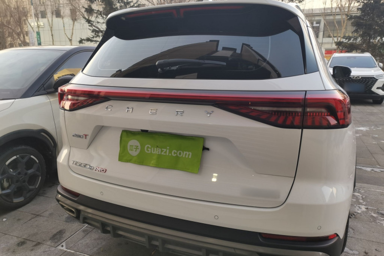 奇瑞 瑞虎8 PRO 2024款 冠军版 390T 两驱巅峰版 5座车身外观6