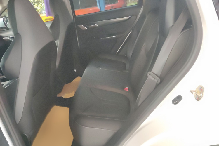 小鹏G3 2022款 G3i 460N中控内饰7004