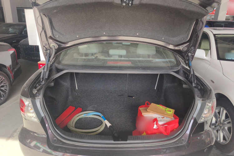 马自达6 2013款 2.0L 自动时尚型局部细节23