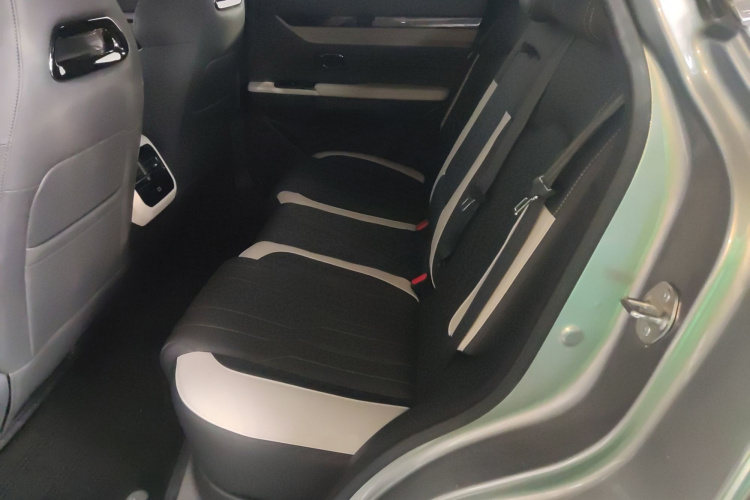 捷途山海L6 2024款 1.5TD DHT ULTRA中控内饰21