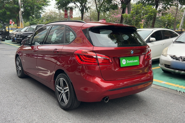 宝马2系旅行车(进口) 2015款 218i 运动设计套装车身外观6004
