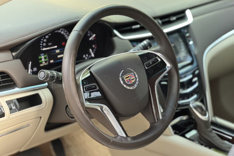 凯迪拉克XTS 2015款 28T 舒适型局部细节13