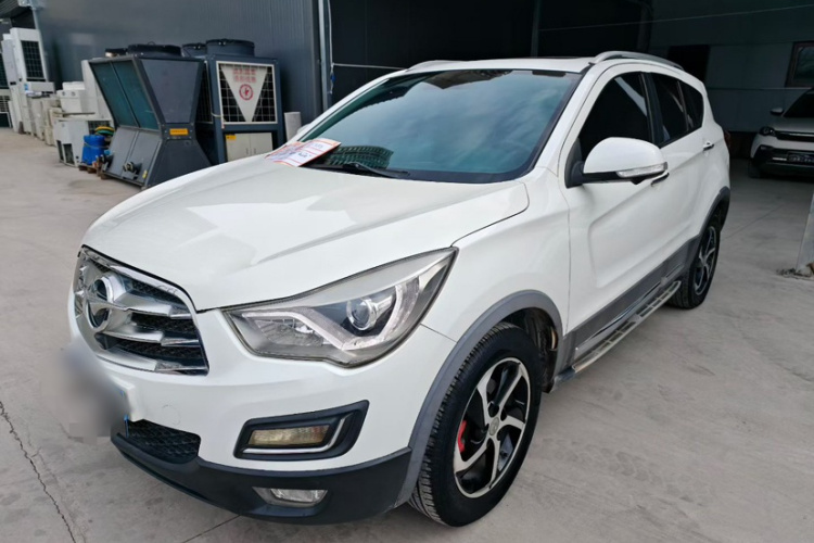 海马S5 2018款 1.5T CVT尊贵型车身外观6004