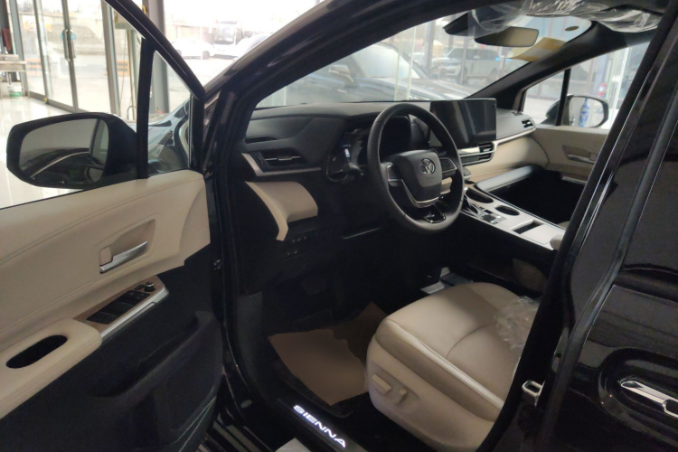 丰田 赛那SIENNA 2026款 2.5L 双擎四驱尊贵版中控内饰20