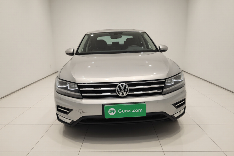 大众 途观L 2017款 330TSI 自动两驱豪华版车身外观2