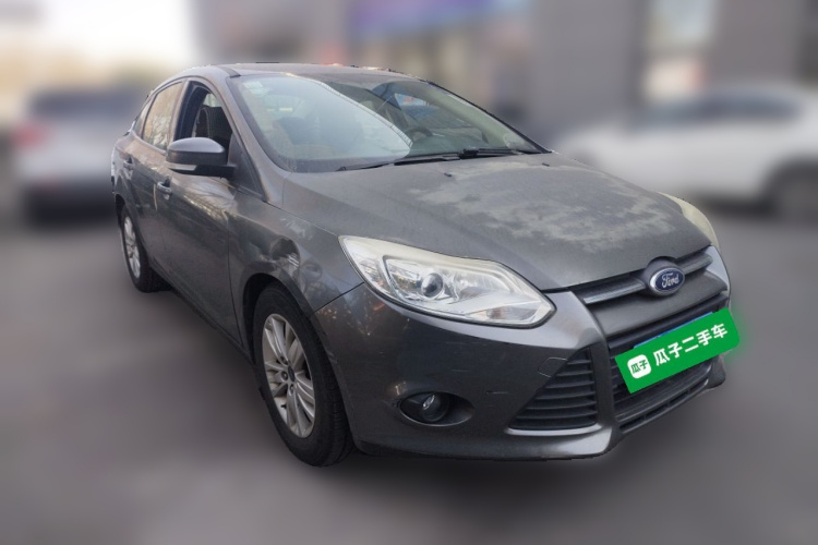 福特 福克斯 2012款 三厢 1.6L 手动舒适型车身外观3