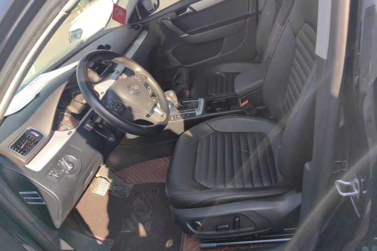 大众 迈腾 2016款 1.8TSI 智享舒适型中控内饰19