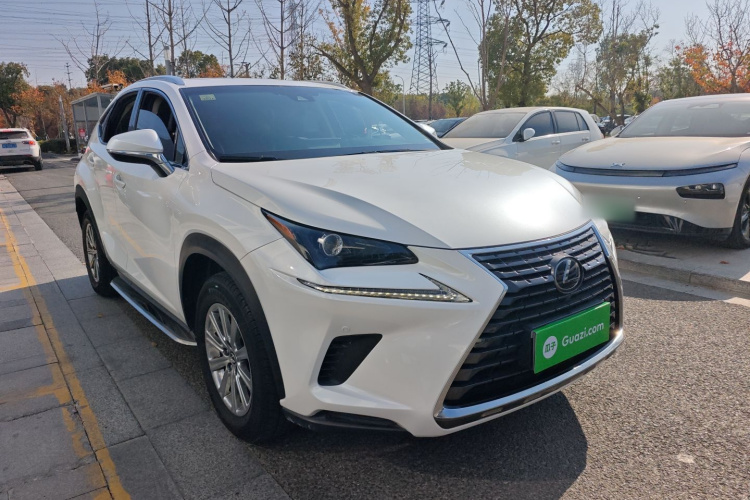 雷克萨斯NX 2017款 200 全驱 锋尚版车身外观6002