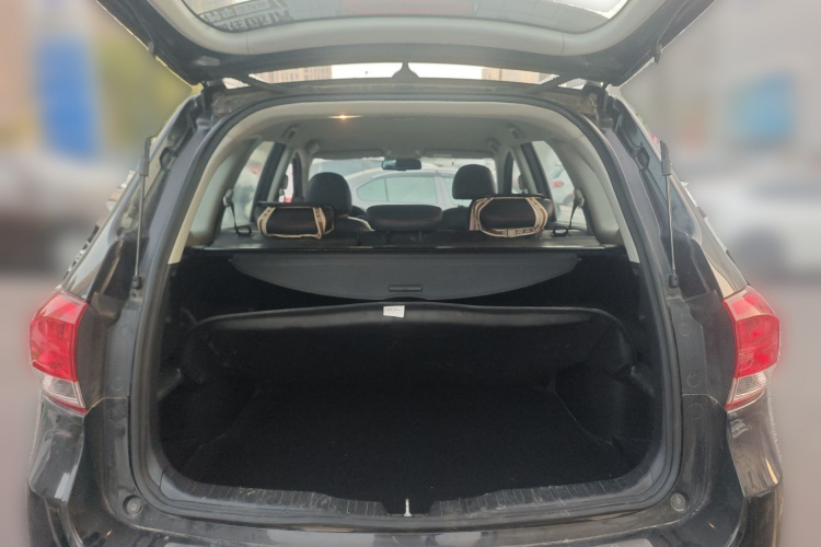 哈弗H6 2012款 1.5T 手动两驱都市型中控内饰23