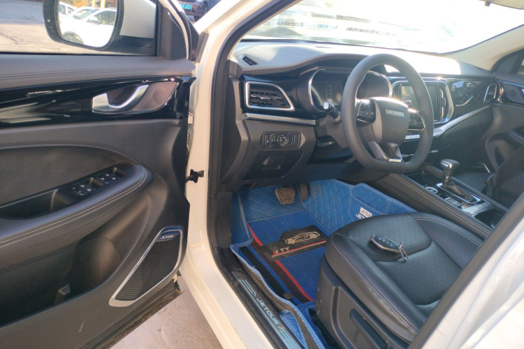 捷途X90 2019款 1.6T DCT智旅版 7座 国VI中控内饰20