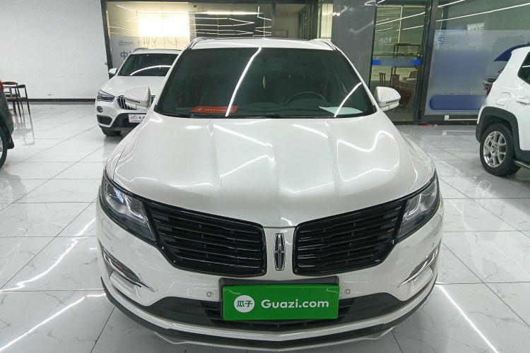 林肯MKC 2017款 2.0T 四驱尊雅版车身外观2