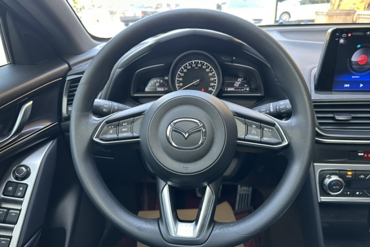 马自达CX-4 2021款 2.0L 自动两驱蓝天活力版中控内饰7009