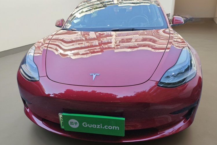 特斯拉 Model 3 2022款 后轮驱动版车身外观2