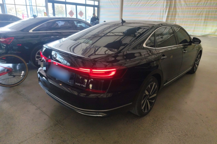 大众 帕萨特 2022款 330TSI 豪华版车身外观7