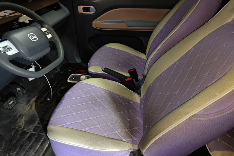 奇瑞新能源 QQ冰淇淋 2024款 170km 圣代中控内饰7007