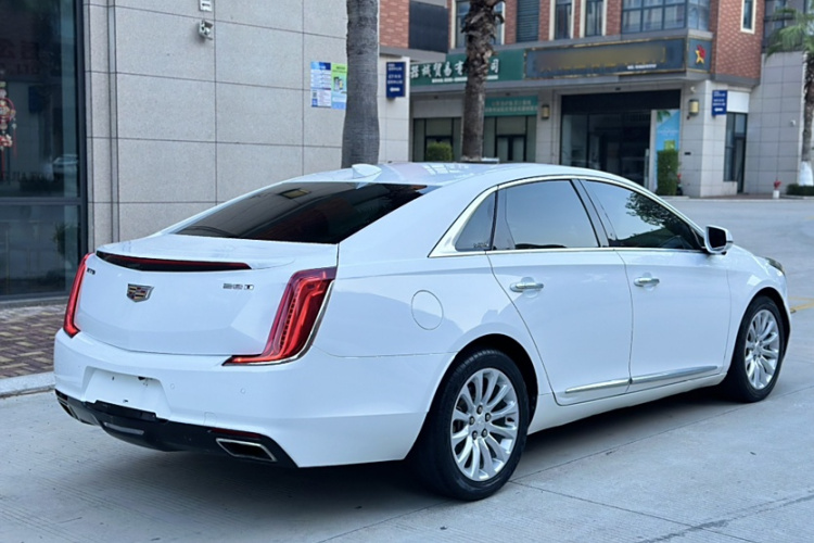 凯迪拉克XTS 2018款 28T 精英型车身外观6005