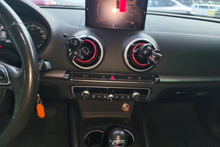 奥迪A3 2016款 Sportback 35 TFSI 风尚型局部细节16