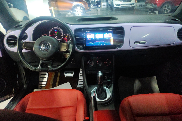 大众 甲壳虫 2015款 180TSI中控内饰12