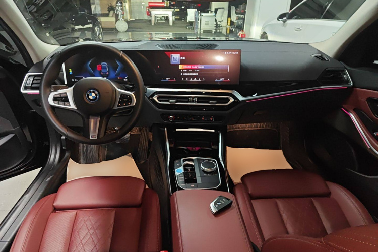 宝马i3 2024款 eDrive 35 L中控内饰12