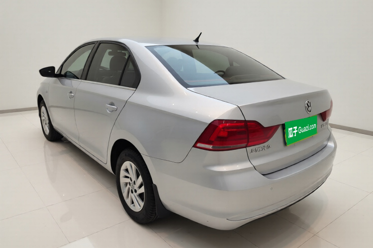 大众 桑塔纳 2019款 1.5L 自动风尚版 国VI车身外观5