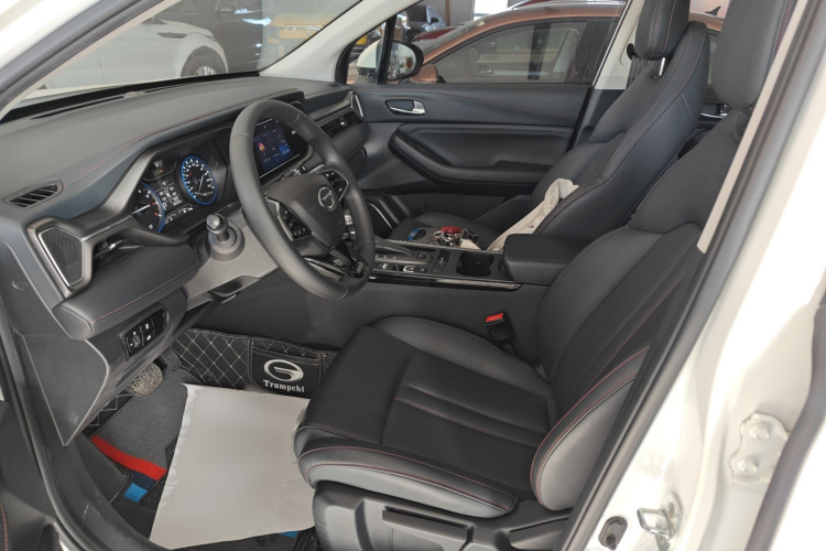 广汽传祺 传祺GS4 2020款 270T 自动精英科技版中控内饰19