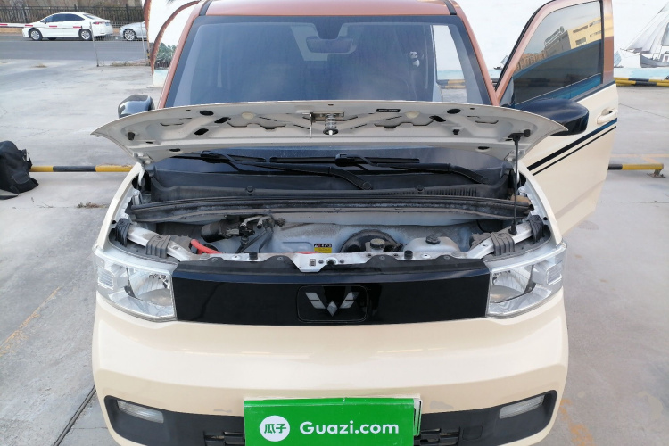 五菱汽车 宏光MINIEV 2022款 自在款 三元锂机舱底盘24