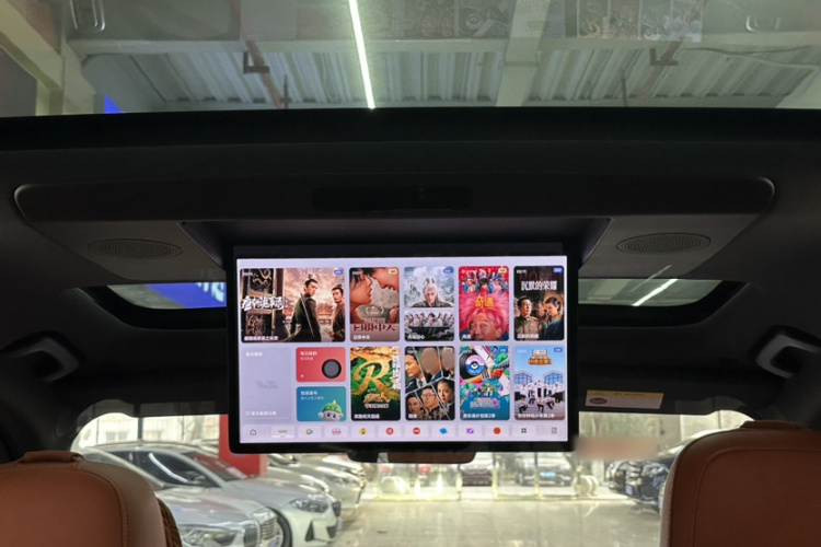 理想汽车 理想L8 2023款 Max中控内饰7002