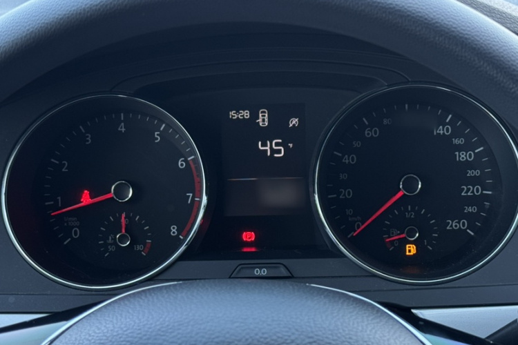 大众 凌渡 2018款 230TSI 手动风尚版局部细节14