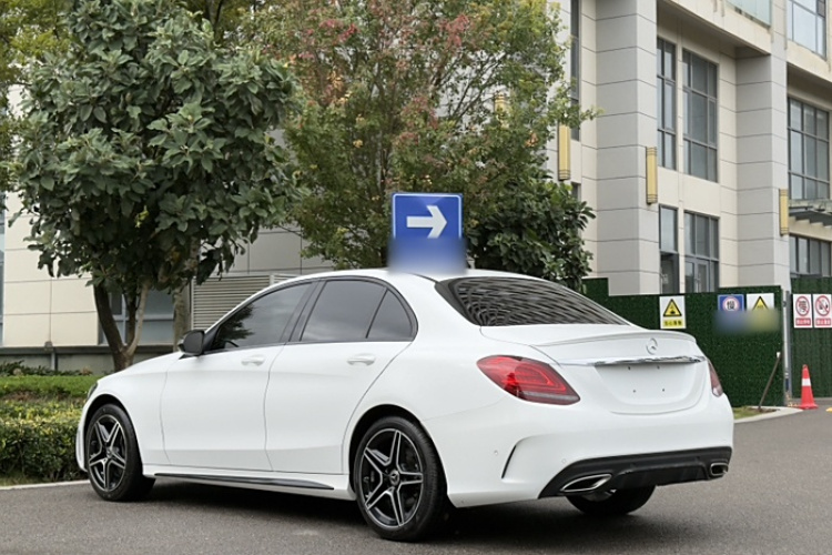 奔驰C级 2021款 C 260 星耀臻藏版车身外观6010