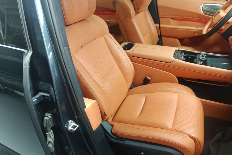 领克900 2025款 1.5T Ultra局部细节41