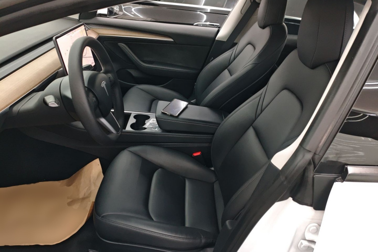 特斯拉 Model 3 2021款 改款 标准续航后驱升级版 3D1中控内饰19