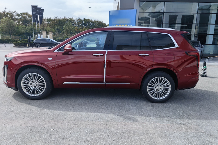 凯迪拉克XT6 2022款 2.0T 七座四驱豪华型标准版车身外观6003