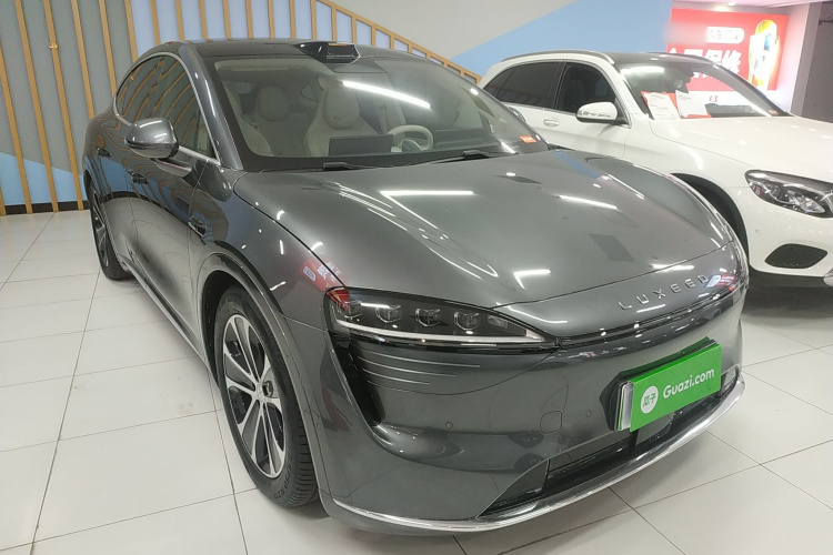 鸿蒙智行 智界R7 2024款 纯电 802km Max车身外观6002