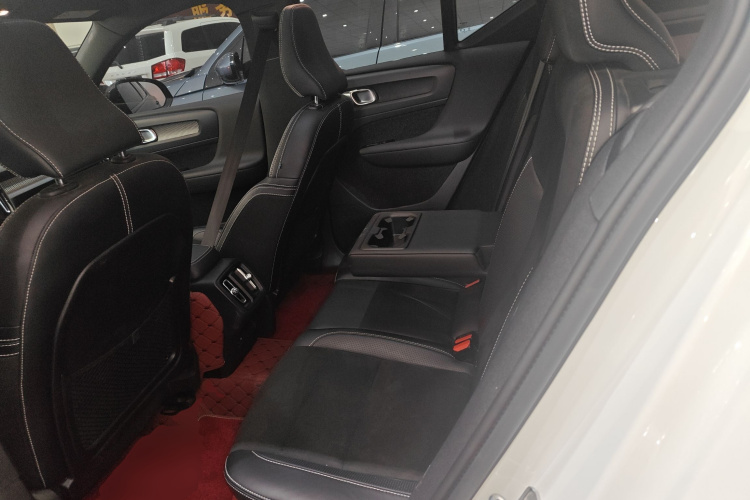 沃尔沃XC40 2021款 T4 四驱智远运动版中控内饰21