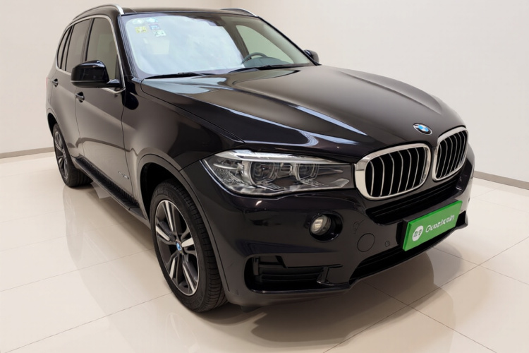 宝马X5(进口) 2017款 xDrive35i 典雅型车身外观3