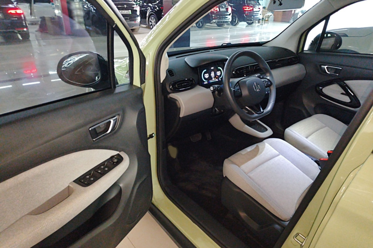 零跑汽车 零跑T03 2022款 皓玉版中控内饰7002