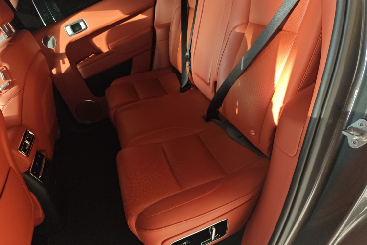 理想汽车 理想L7 2023款 Pro中控内饰21