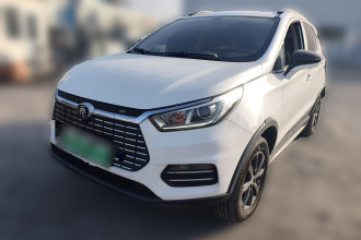 比亚迪 元新能源 2019款 EV360 智联领享型