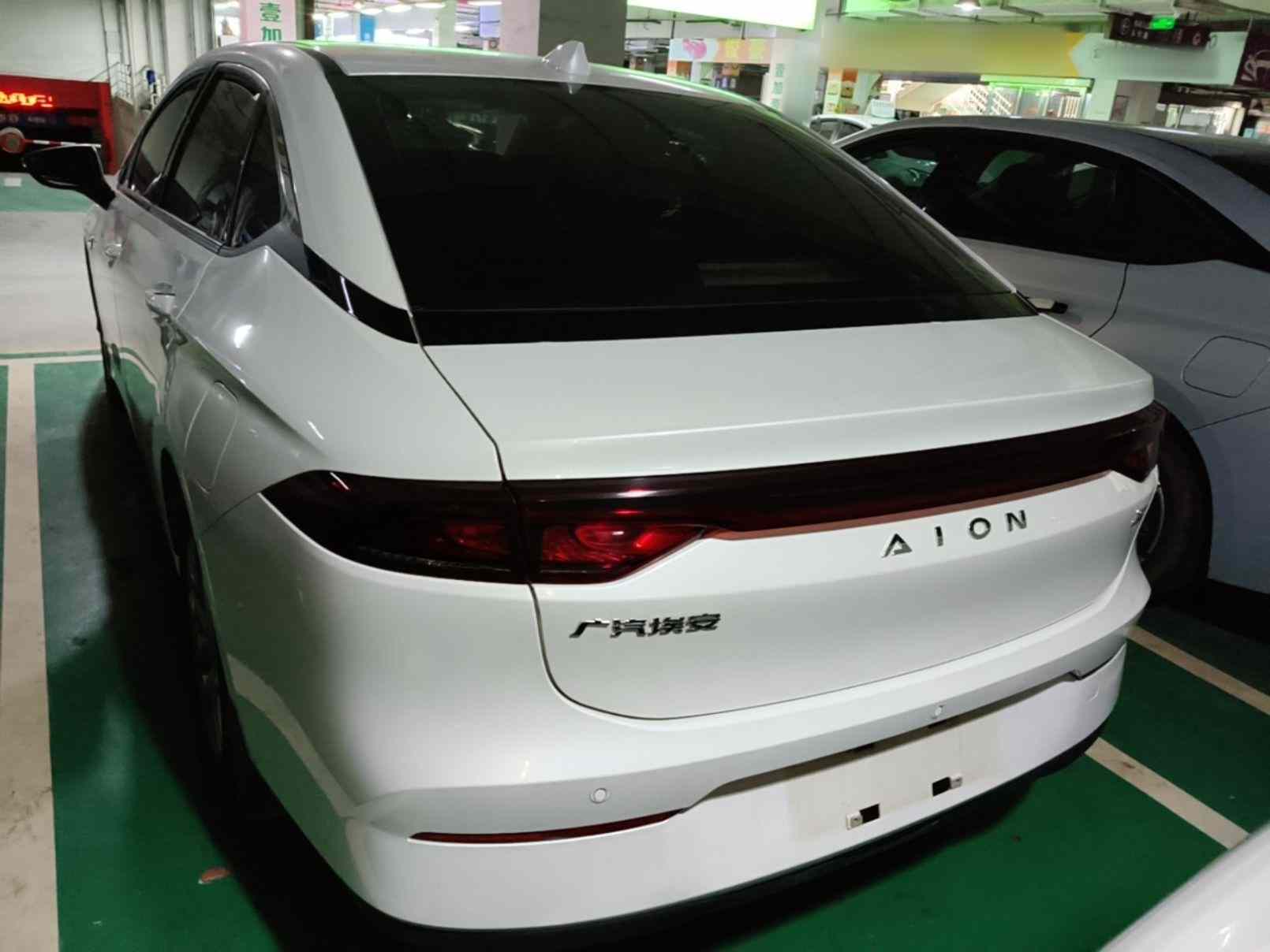 埃安 AION S 2023款 魅 580 磷酸铁锂(3)
