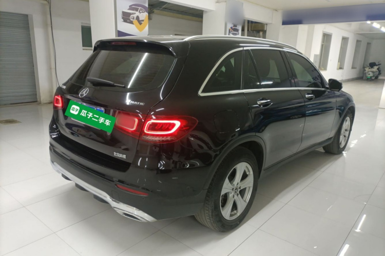 奔驰GLC 2020款 改款 GLC 260 L 4MATIC 动感型车身外观7