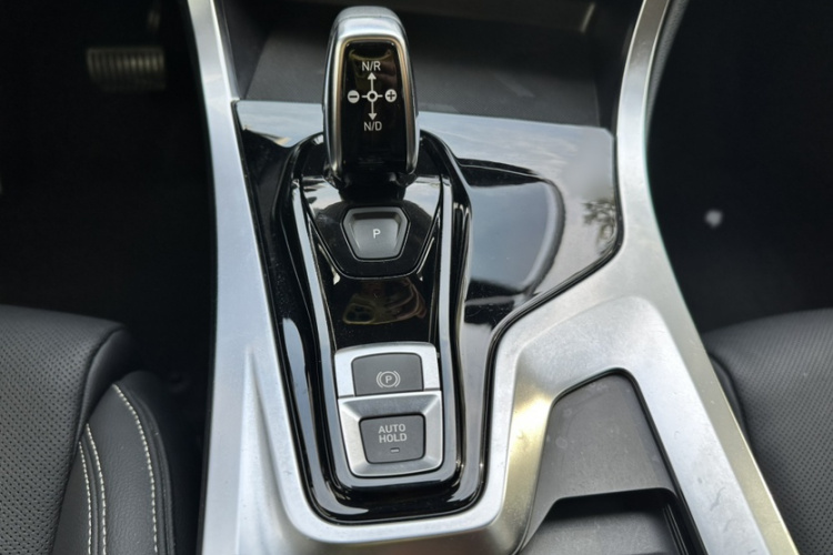 领克01 2019款 2.0T 两驱型Pro版 国VI中控内饰7010