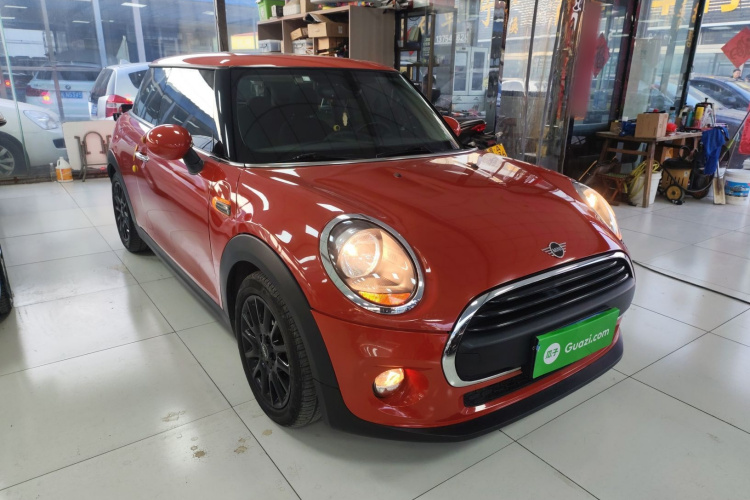 MINI 2018款 1.5T ONE PLUS车身外观3