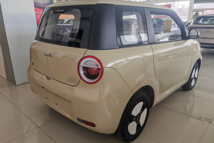 长安启源 长安Lumin 2024款 130km 清悦款车身外观6005