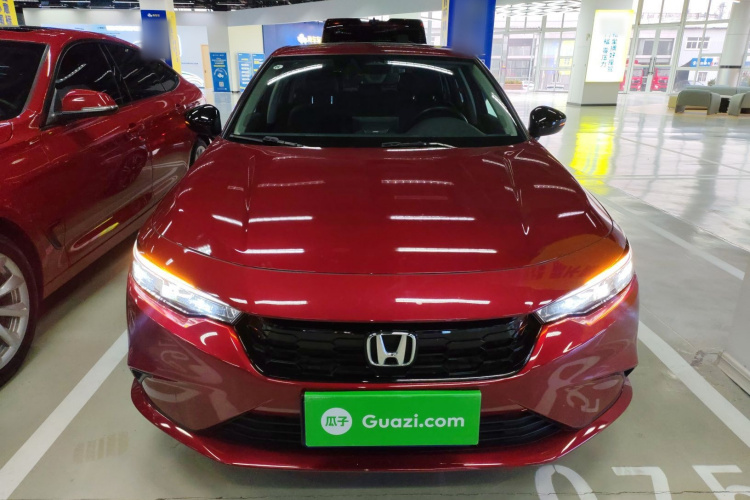 本田 型格 2023款 HATCHBACK 240TURBO CVT幻夜·尊享版车身外观2