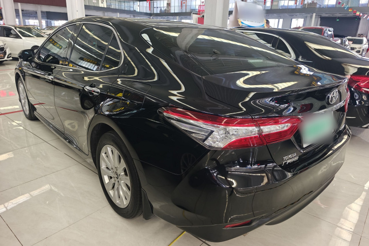 丰田 凯美瑞 2018款 2.0G 豪华版车身外观6003