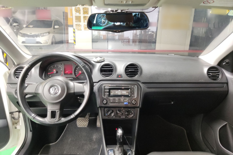 大众 捷达 2015款 1.6L 自动时尚型中控内饰12