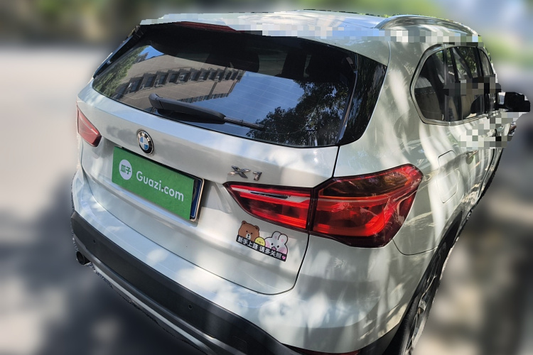 宝马X1 2016款 sDrive20Li 豪华型车身外观6005