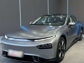 小鹏P7 2020款 670E